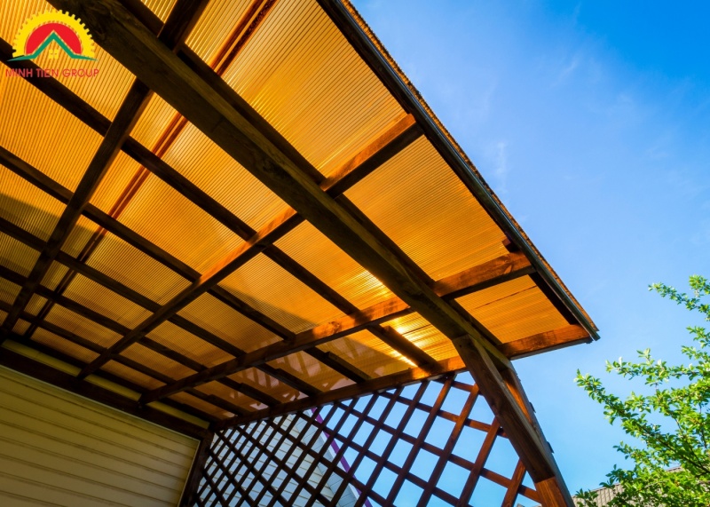 Tổng quan sản phẩm Polycarbonate dạng rỗng 5mm phổ thông