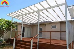 mái che bằng tấm nhựa polycarbonate