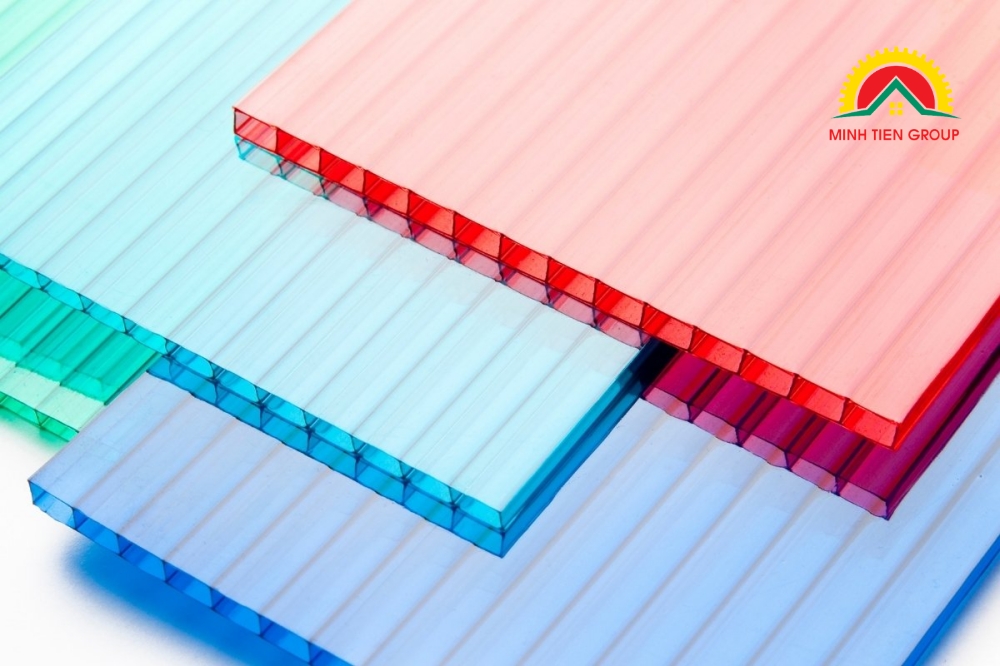 So sánh tấm polycarbonate đặc ruột và rỗng ruột