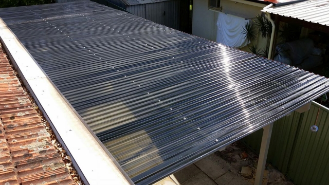 Tấm lợp lấy sáng Polycarbonate