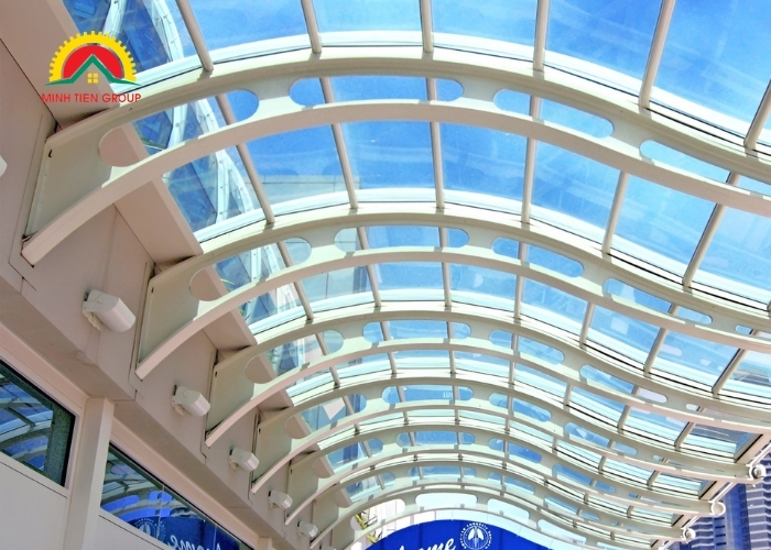 tấm lợp polycarbonate