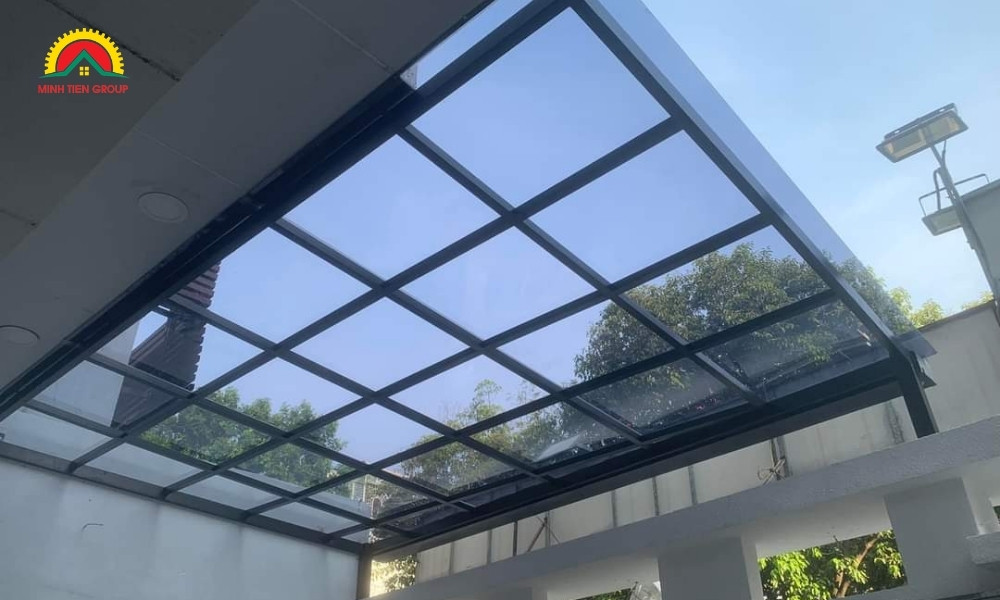 ưu nhược điểm của tấm polycarbonate